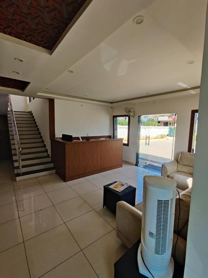 Hotel Airport City Dod Jala Εξωτερικό φωτογραφία