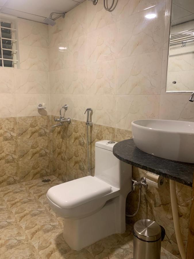Hotel Airport City Dod Jala Εξωτερικό φωτογραφία