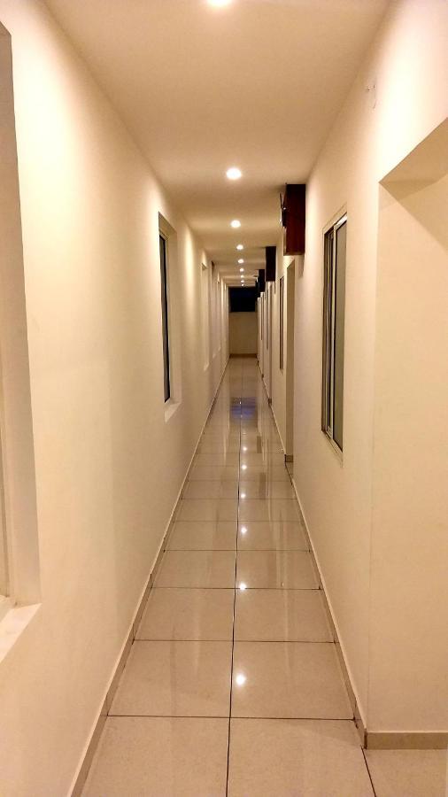 Hotel Airport City Dod Jala Εξωτερικό φωτογραφία